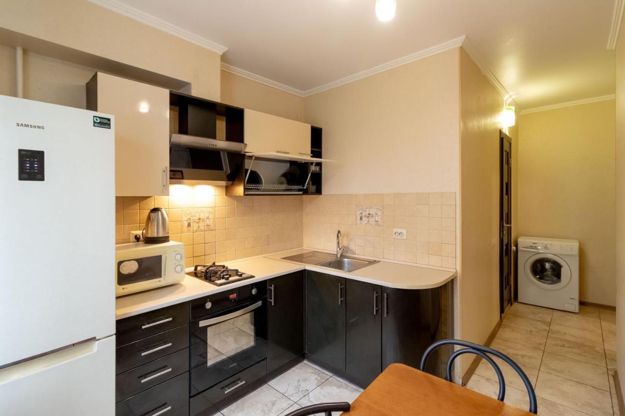 Kvartirkoff Na Geroev Dnepra 36 B Kiev Extérieur photo
